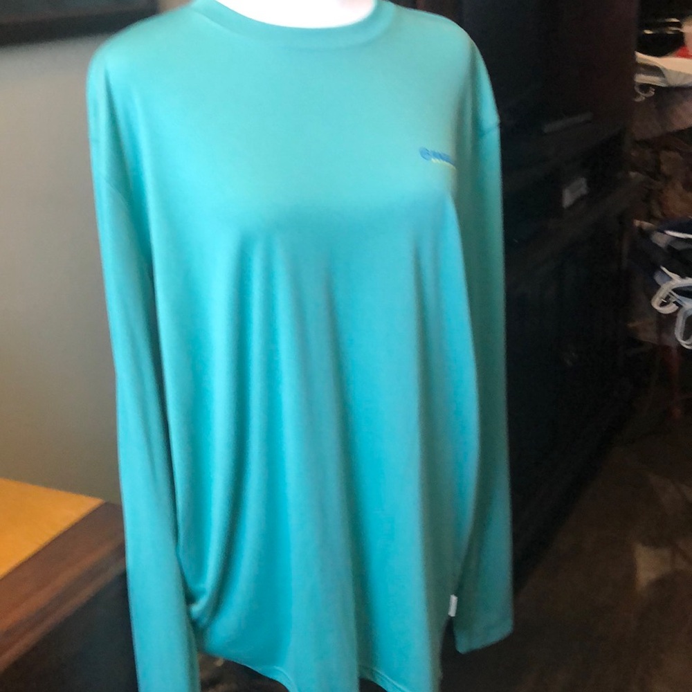 Men’s Magellan Outdoors Blue Long Sleeve Tee Soft Crew Neck
